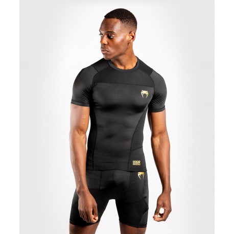 Rashguard VENUM G-FIT - Manches courtes - NOIR/OR